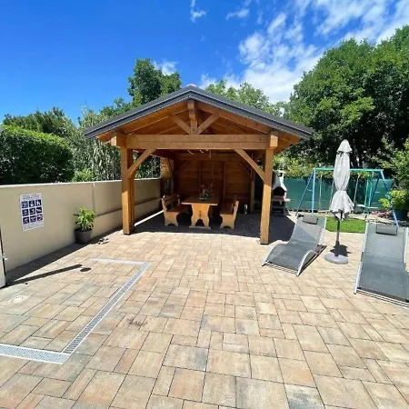 Holiday home Comfortable With Private Pool